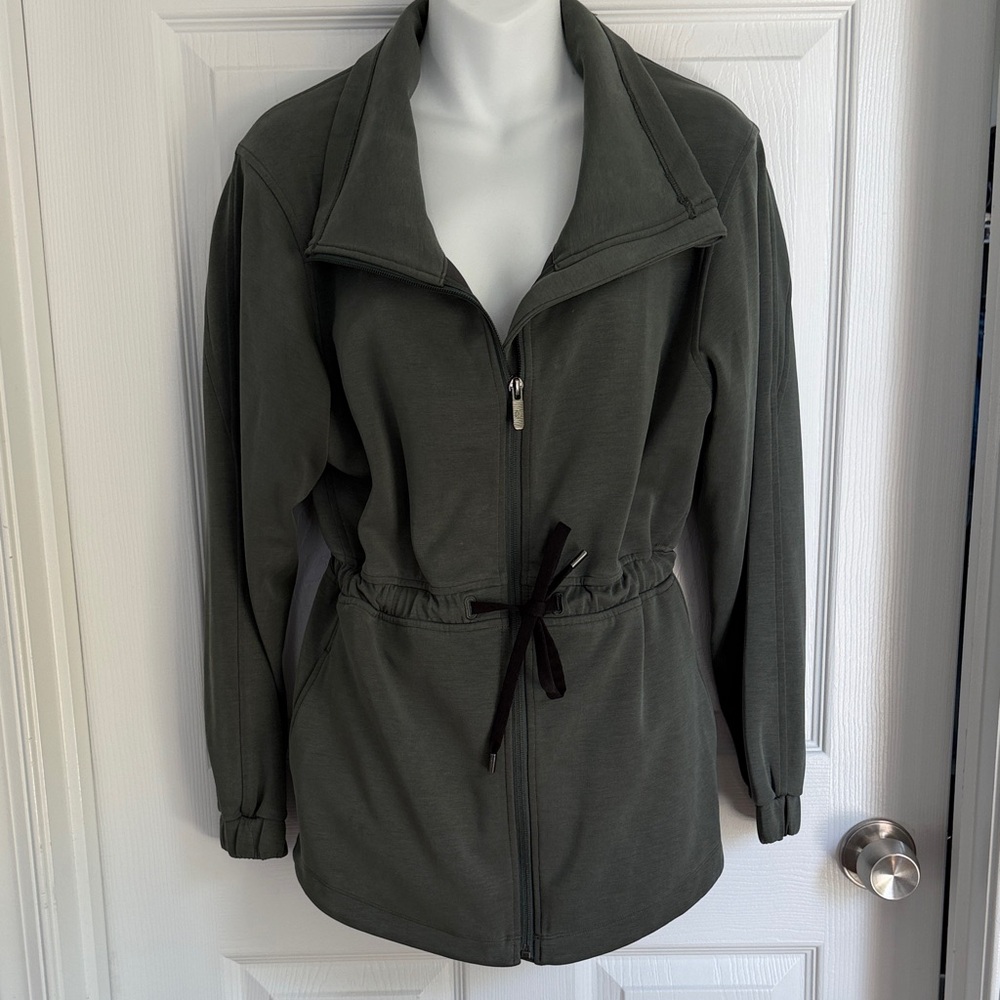 Lululemon Athletica Softstreme Cinchwaist Full Zip Jacket